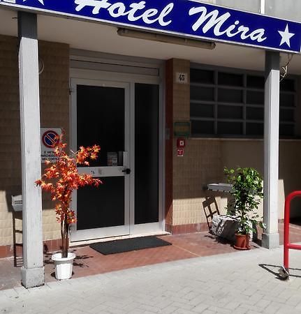 米拉酒店 瓦雷泽 外观 照片